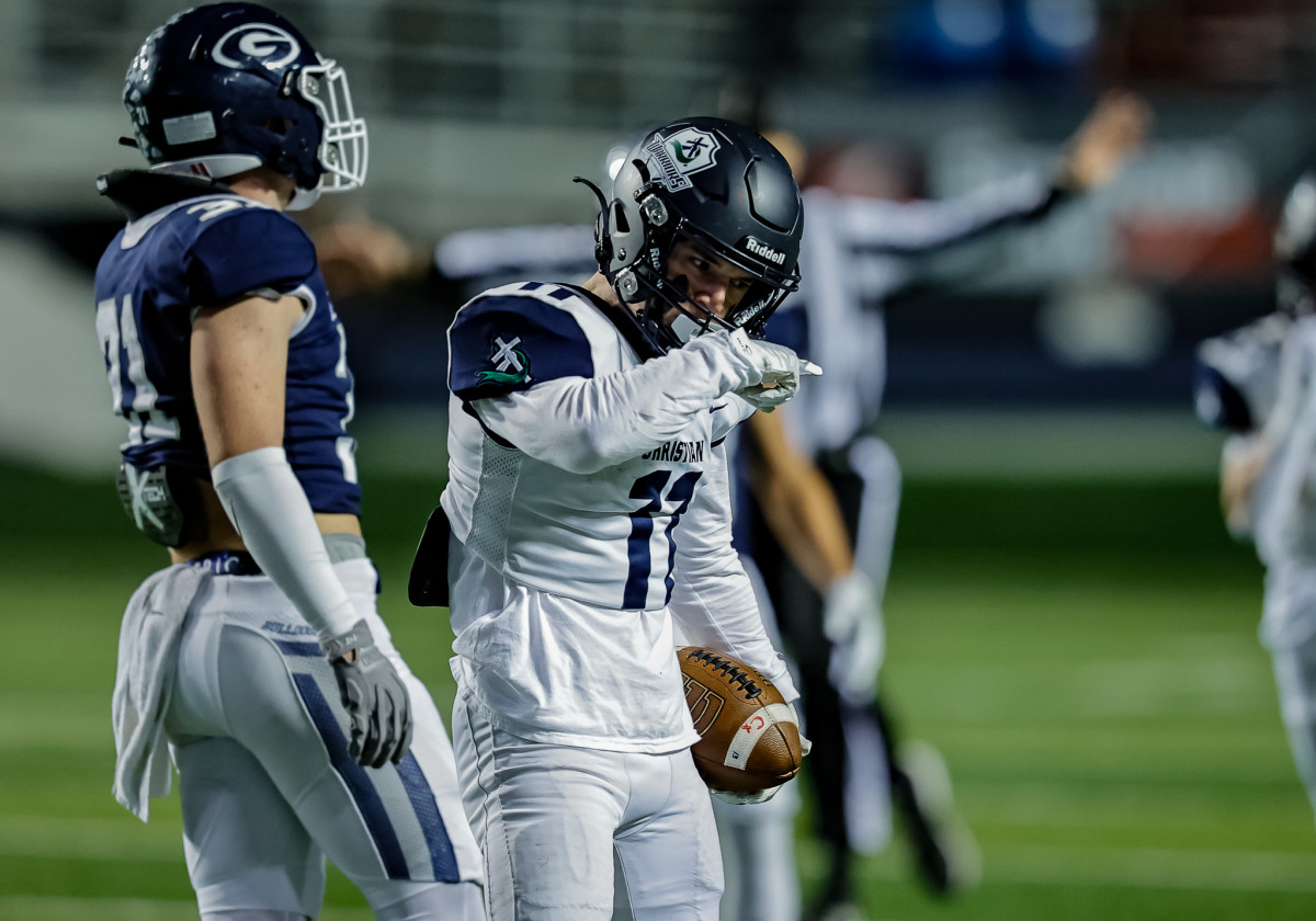 2023 FB Finals LRC-Greenwood__00006